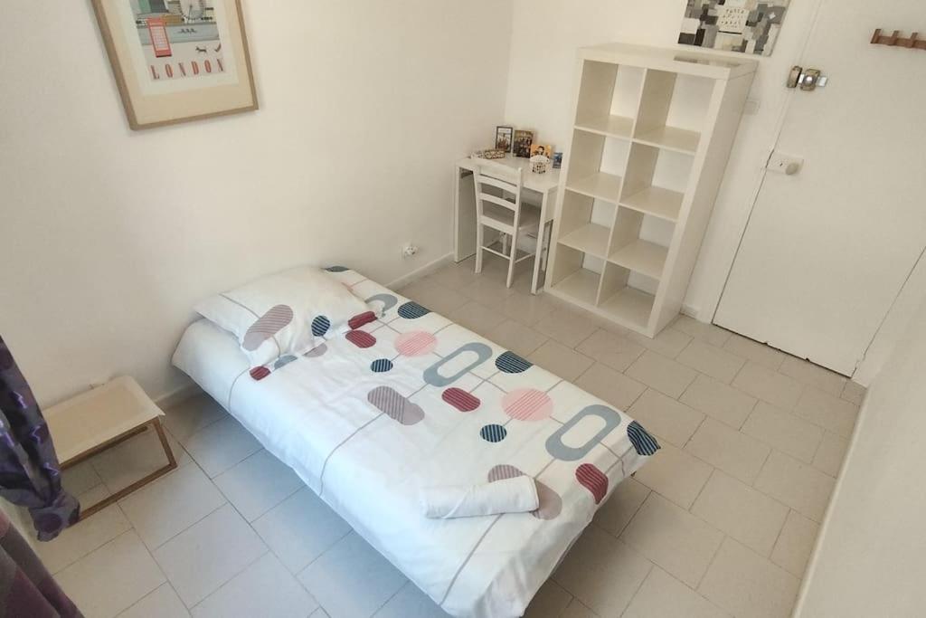 Private Room In Shared Apartment In The Center Of Nice Buitenkant foto