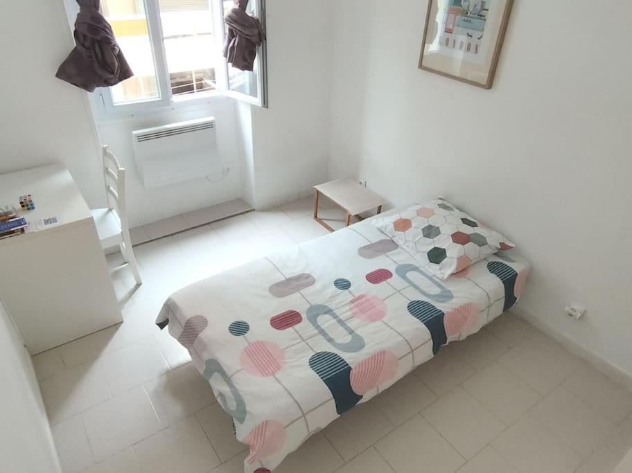 Private Room In Shared Apartment In The Center Of Nice Buitenkant foto